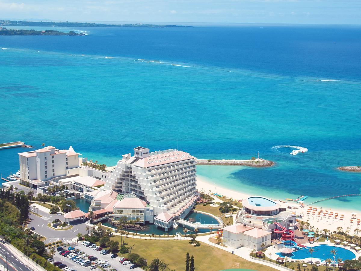 Sheraton Okinawa Sunmarina Resort Onna Exterior photo