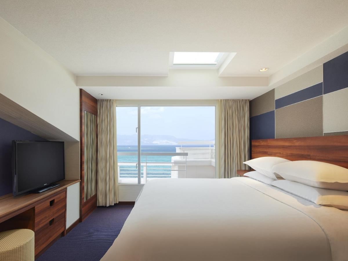 Sheraton Okinawa Sunmarina Resort Onna Exterior photo